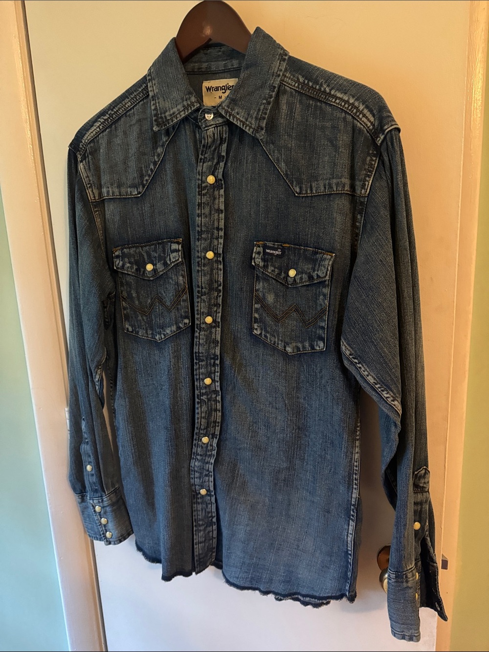 Wrangler Blue Denim Western Snap-Front Shirt